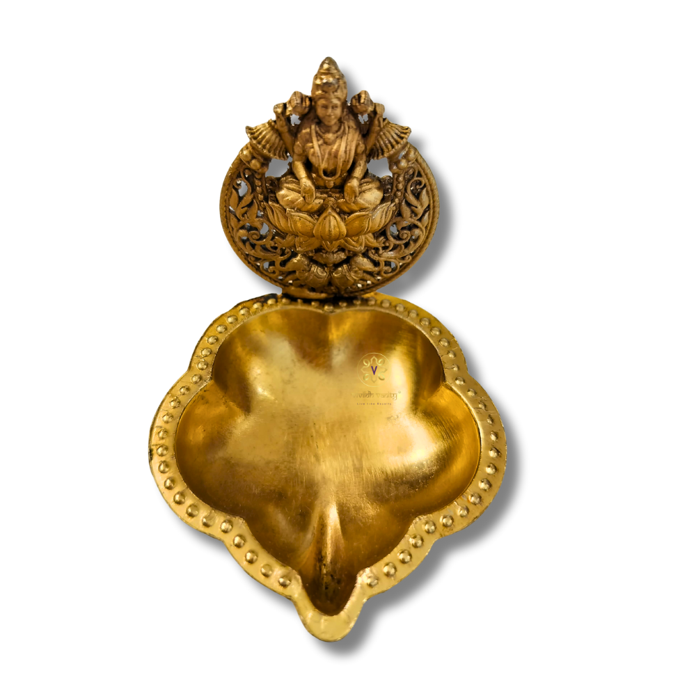 Lakshmi Kamal Diya – Brass Diya with Goddess Lakshmi Seated on Lotus – Brass | Pooja Decor | Premium Gifting | Home Decor