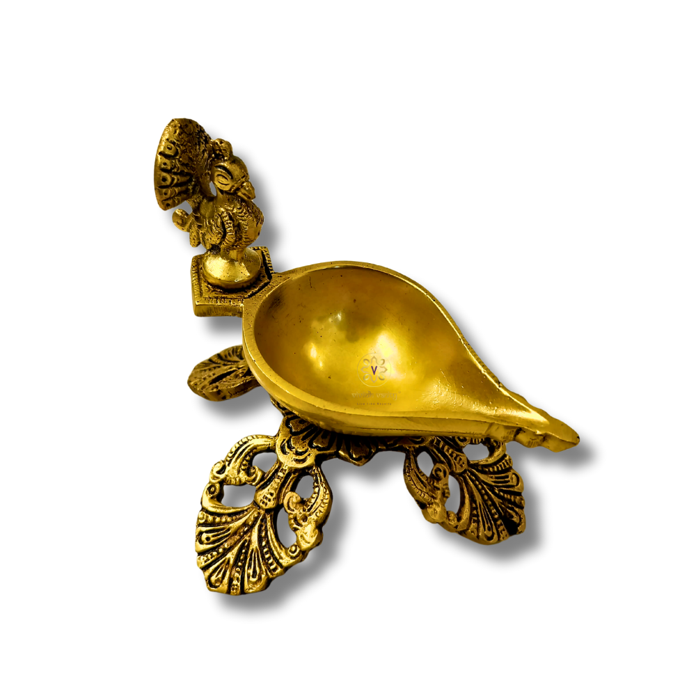 Mor Shringar Diya – Brass Diya with Intricate Feather Motifs – Brass | Pooja Decor | Premium Gifting | Home Decor