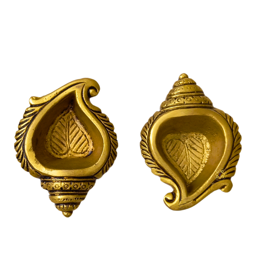 Shankh Jyoti Diyas – A Twin Set of Conch Diyas for Graceful Rituals – Brass | Pooja Decor | Diwali Gifting | Home Decor | Housewarming Gift