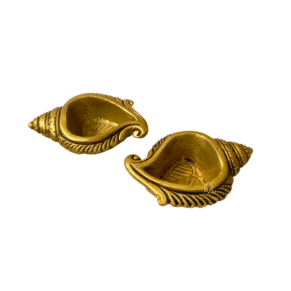 Shankh Jyoti Diyas – A Twin Set of Conch Diyas for Graceful Rituals – Brass | Pooja Decor | Diwali Gifting | Home Decor | Housewarming Gift