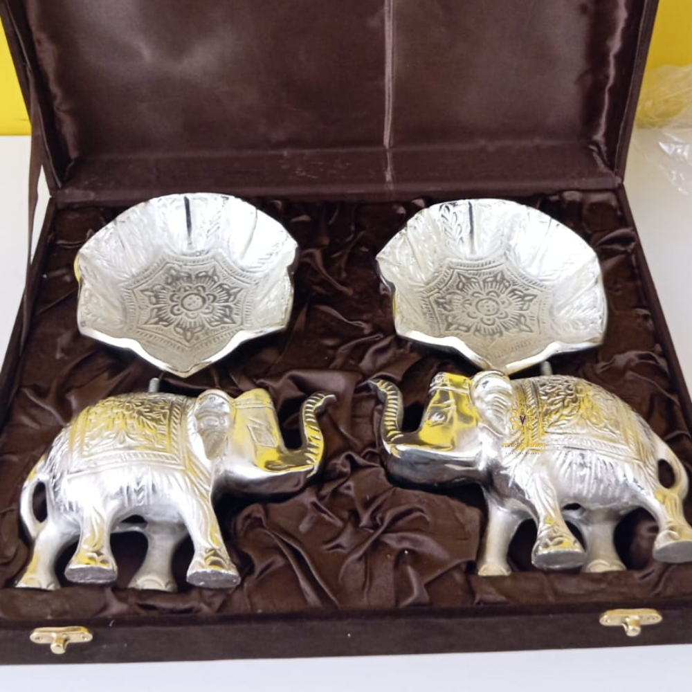 Shubh Haathi Bowls – Carved Elephant Dry Fruit Bowl Set of 2 – Silver  Diwali Gifting | Home Decor | Housewarming Gift | Wedding Gift | Corporate Gifting