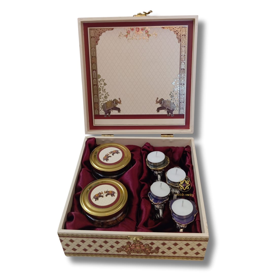 Glimmer Tusks - Silver Finish Metal Elephant Candle Holder Set of 4 with Agate base with Candles Festive Box