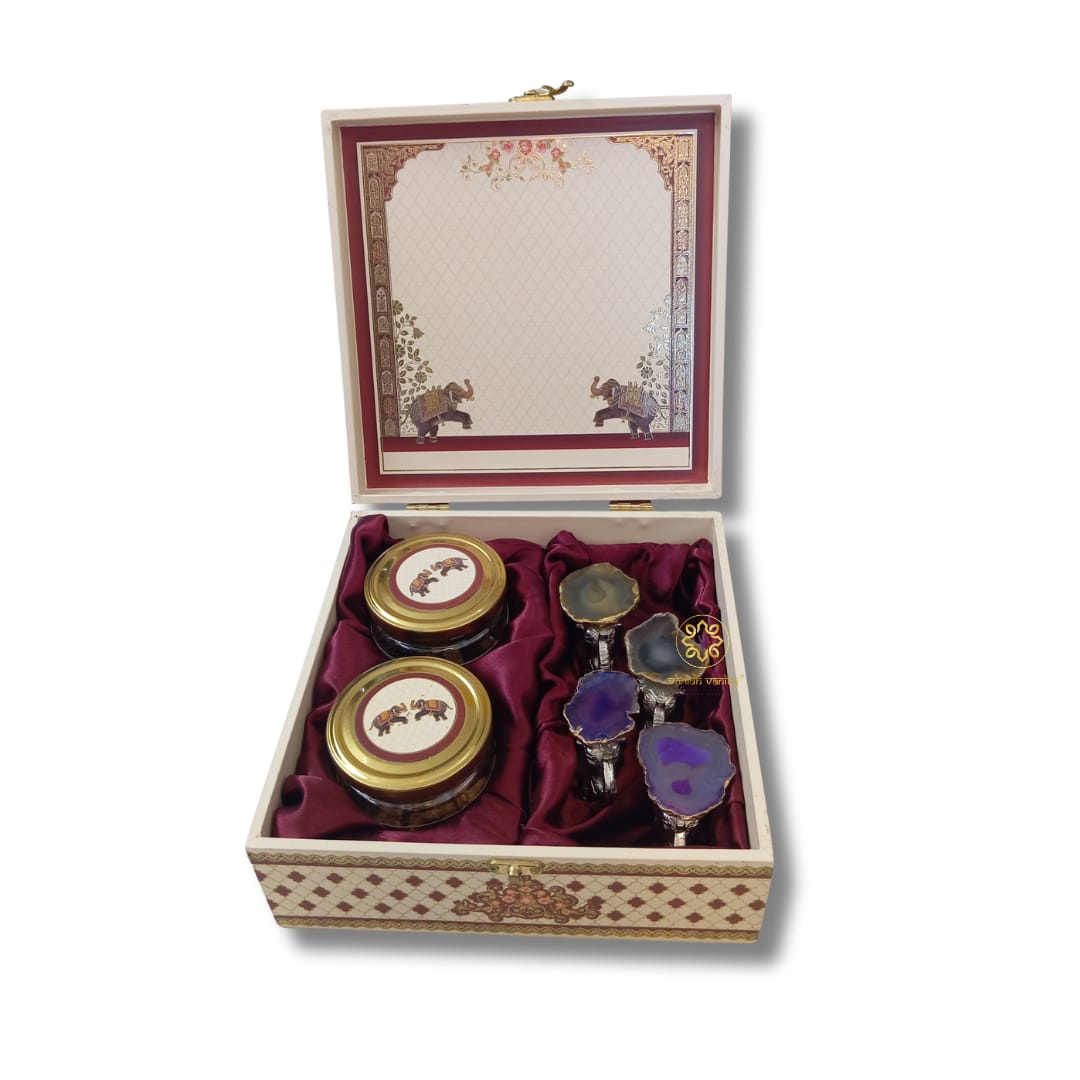 Glimmer Tusks - Silver Finish Metal Elephant Candle Holder Set of 4 with Agate base with Candles Festive Box
