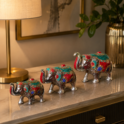 Raj Vilas Hathi Parivar – Silver Finish Elephant Family with Handcrafted Stonework – Dining Table Use | Premium Gifting | Home Decor | Vastu Decor | Feng Shui
